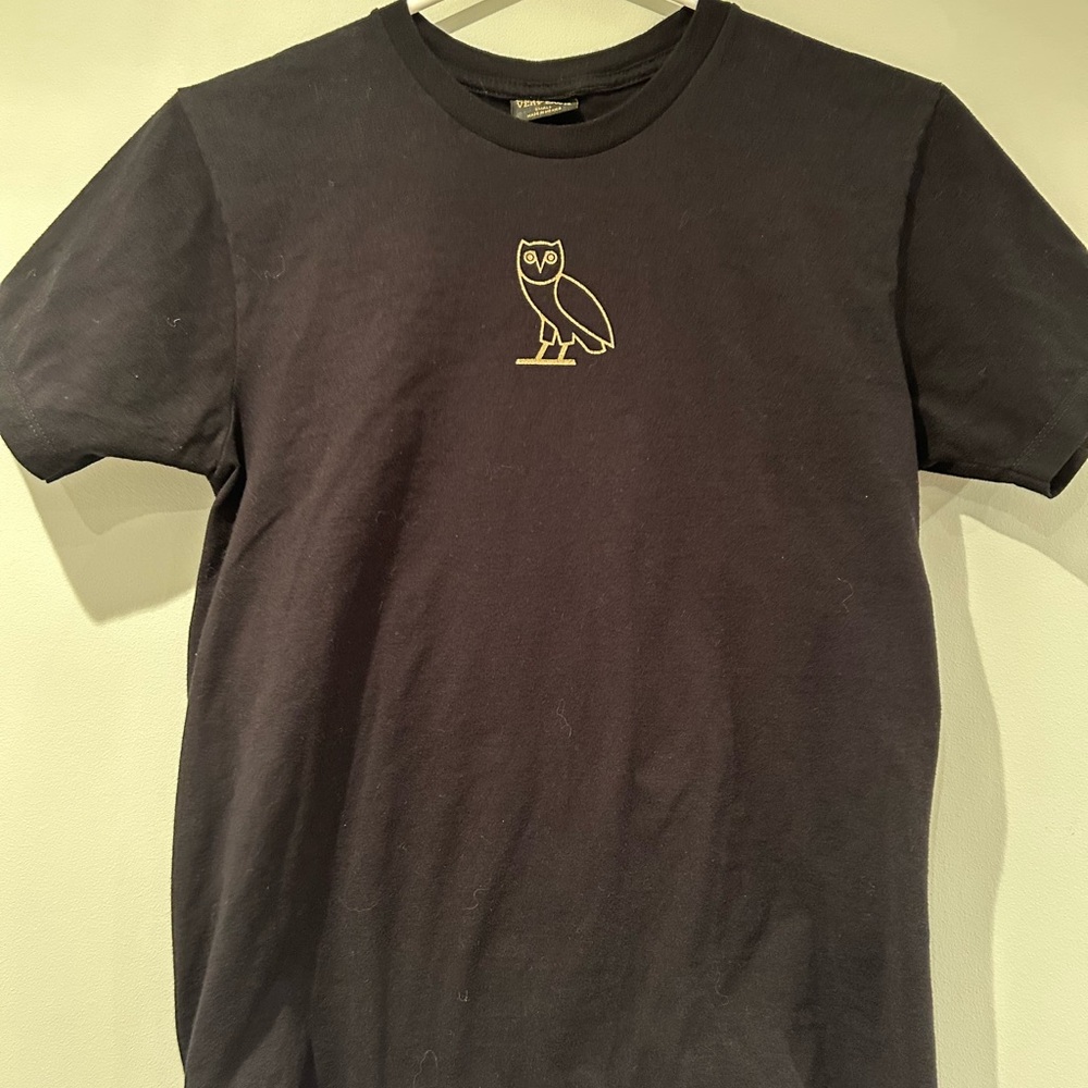 OVO October’s Very Own Short Sleeve Women’s T-Shirt Centered Owl Small Drake